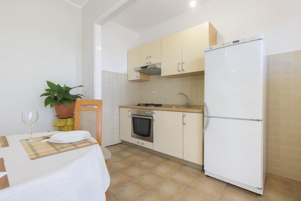 Bulat Sea View Apartments شيبينيك المظهر الخارجي الصورة