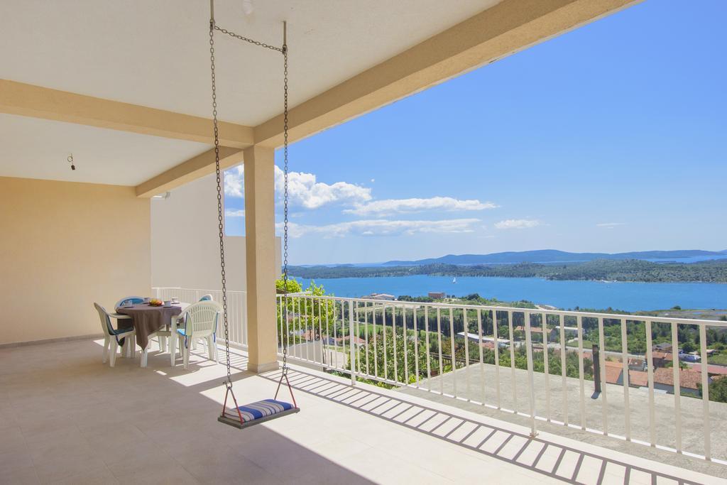 Bulat Sea View Apartments شيبينيك المظهر الخارجي الصورة
