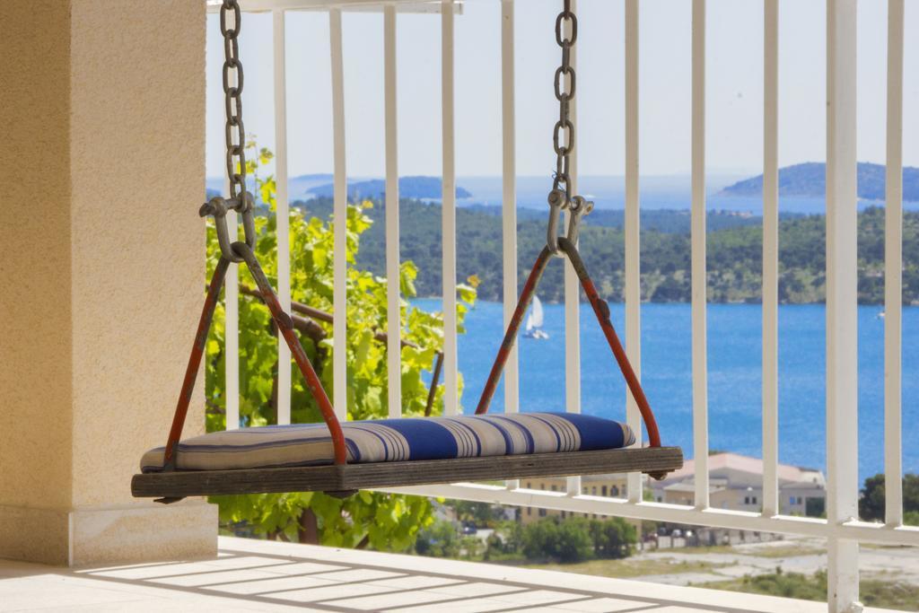Bulat Sea View Apartments شيبينيك المظهر الخارجي الصورة