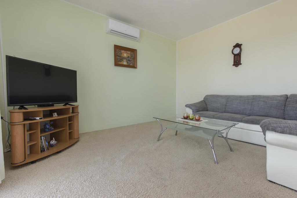 Bulat Sea View Apartments شيبينيك المظهر الخارجي الصورة